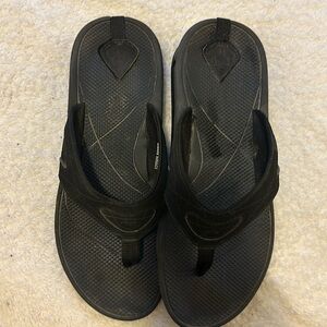 Reef Stash sandals with secret compartment size 10